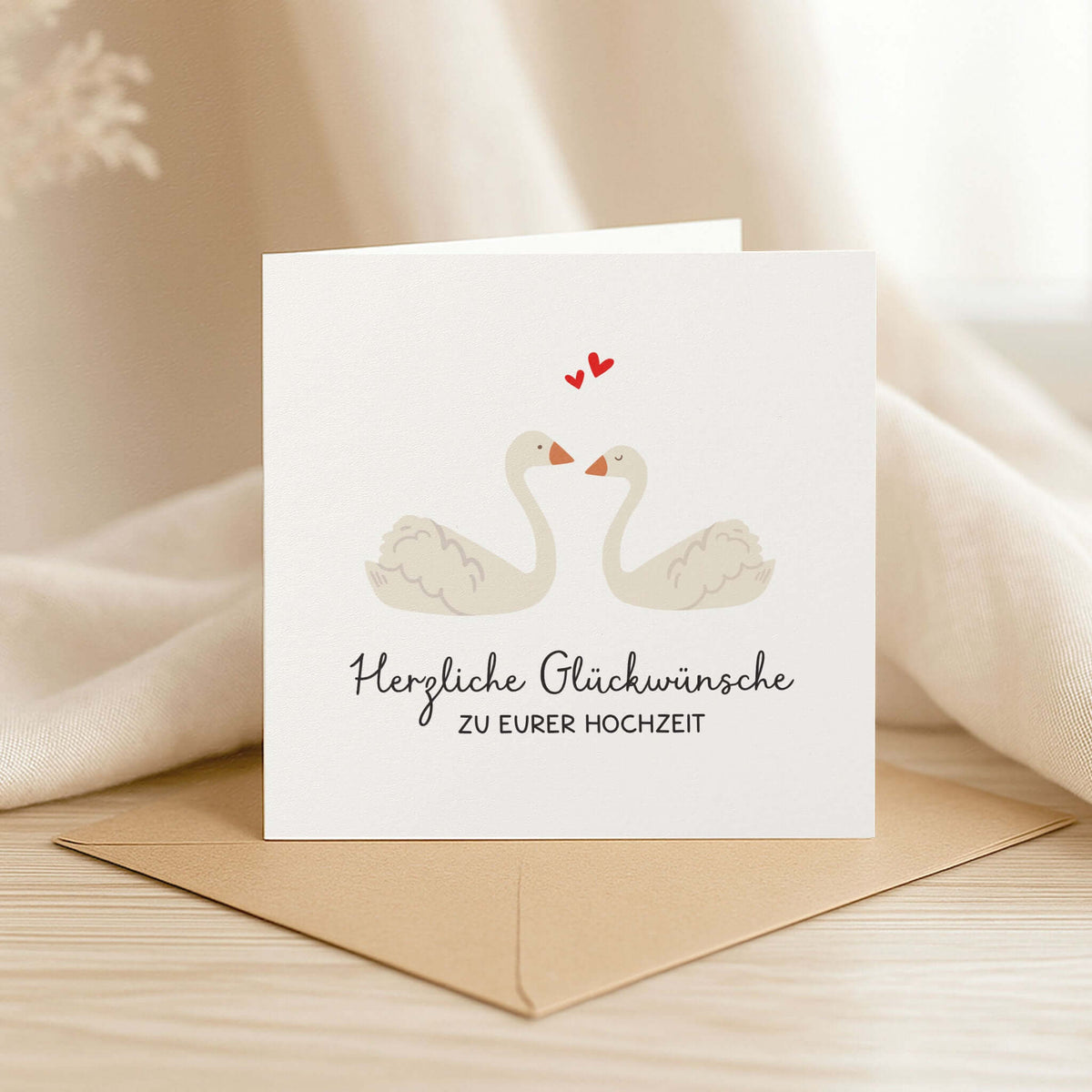 Hochzeitskarte Schwäne – mit Kraftpapier-Umschlag