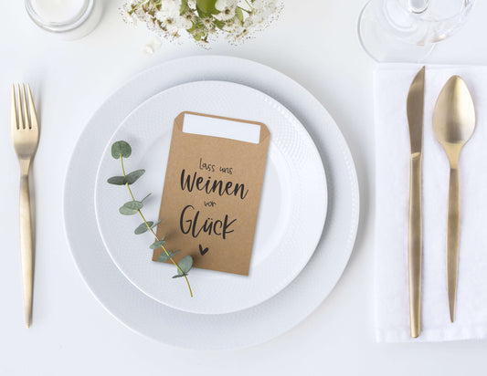 Freudentränen Taschentücher Hüllen Krafpapier braun Lass uns weinen vor Glück Anwendungsbeispiel