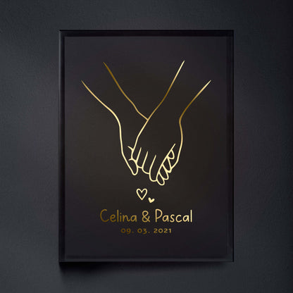 Personalisiertes Poster für Paare – Hand in Hand mit Namen & Datum
