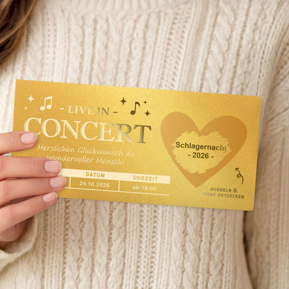 Konzert Geschenk Rubbelkarte – personalisierte Überraschungskarte mit freudigem Design und Rubbelherz.