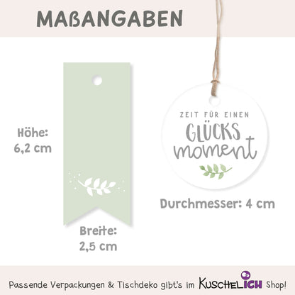 weisse-verpackung-mit-gluecksmoment-anhaenger